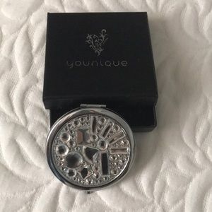 Younique Compact Mirror